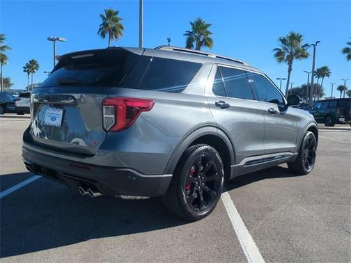 2024 Ford Explorer ST