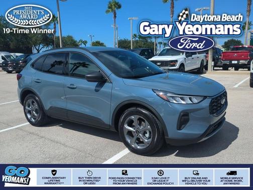 2025 Ford Escape ST-Line