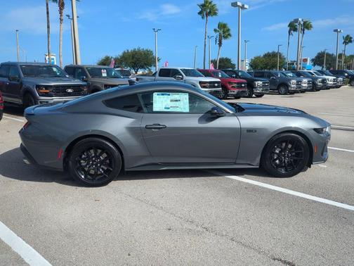 2025 Ford Mustang GT