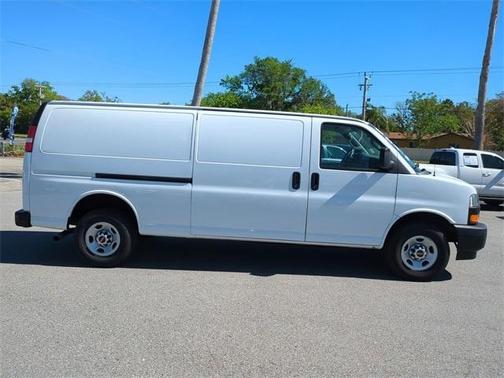2023 GMC Savana 2500 Work Van