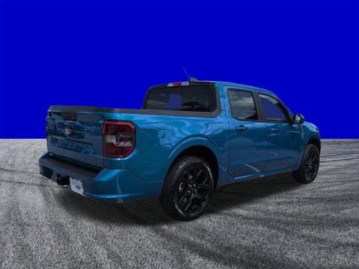Blue 2026 Ford Maverick Lobo Standard
