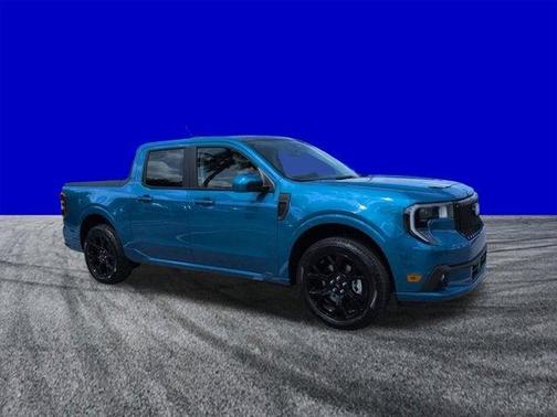 Blue 2026 Ford Maverick Lobo Standard