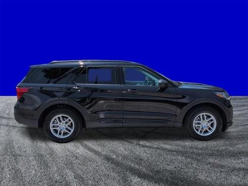 Black Metallic 2026 Ford Explorer Active