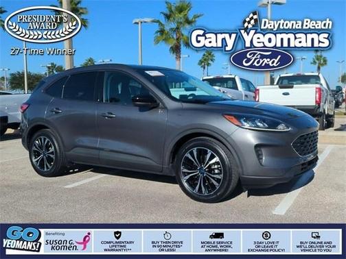 2022 Ford Escape SE