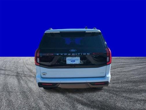 2025 Ford Expedition Max King Ranch