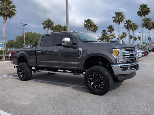 Magnetic 2017 Ford F-350 Lariat Super Duty