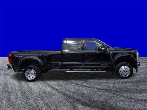 2026 Ford F-450 Lariat