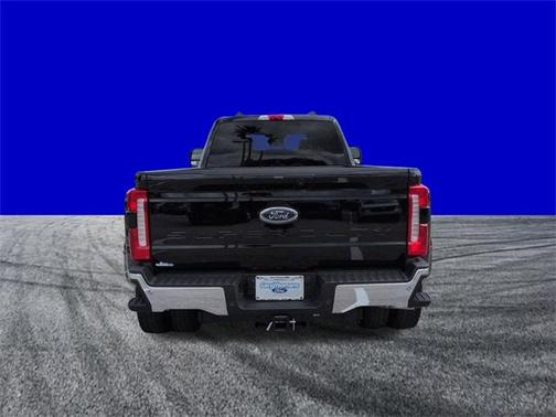 2026 Ford F-450 Lariat