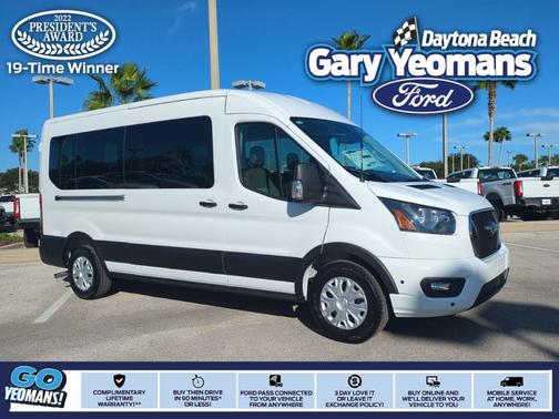 2025 Ford Transit-350 