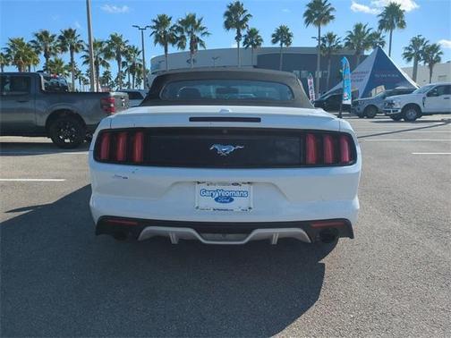 2017 Ford Mustang EcoBoost Premium