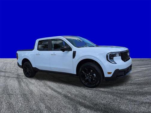 Oxford White 2026 Ford Maverick Lariat
