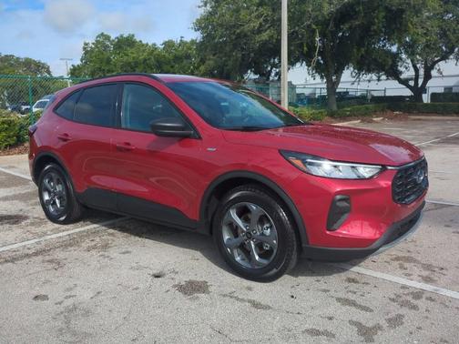 2025 Ford Escape ST-Line