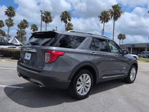Gray Metallic 2022 Ford Explorer King Ranch