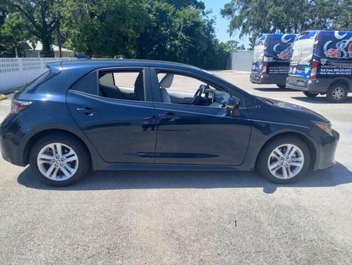 2019 Toyota Corolla Hatchback SE