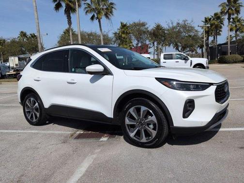 2025 Ford Escape Platinum