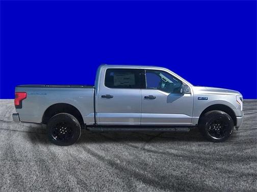 2025 Ford F-150 Lightning XLT