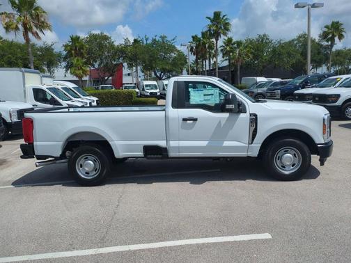 2025 Ford F-250 XL