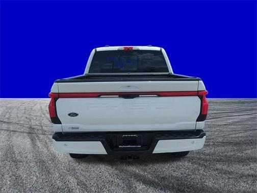 2022 Ford F-150 Lightning LARIAT