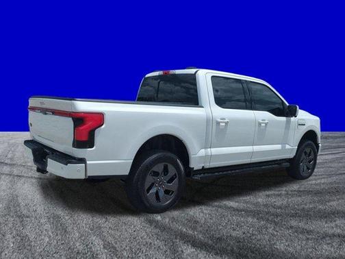 2022 Ford F-150 Lightning LARIAT