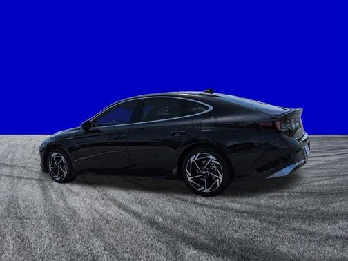 Onyx Black 2024 Hyundai SONATA SEL