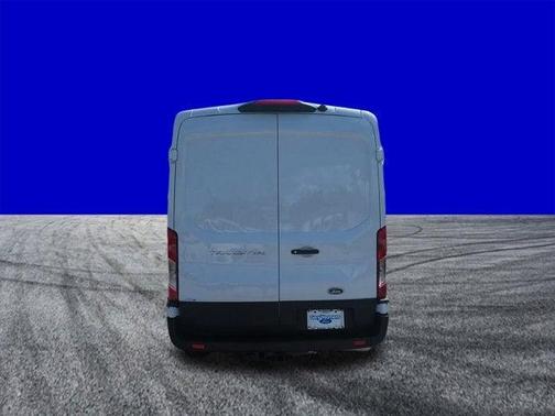 2025 Ford Transit-250 148 WB Medium Roof Cargo