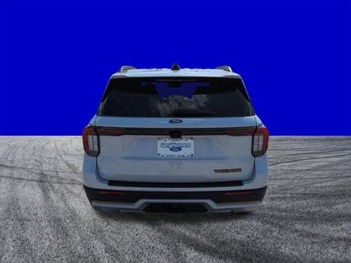 White Metallic 2026 Ford Explorer Tremor