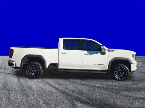 2021 GMC Sierra 2500 AT4
