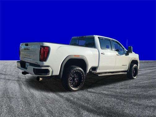 2021 GMC Sierra 2500 AT4