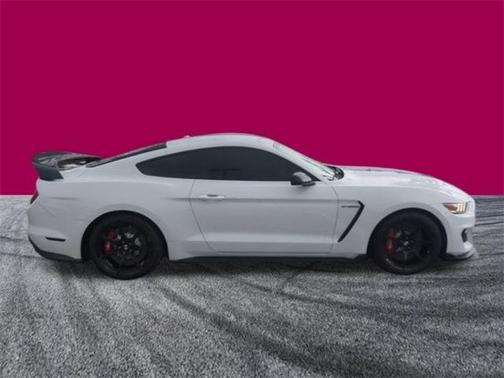 2018 Ford Shelby GT350 Base