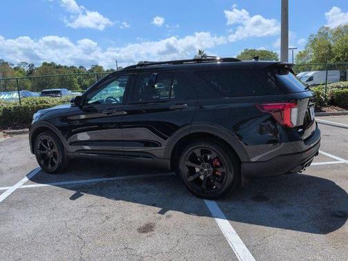Black Metallic 2020 Ford Explorer ST