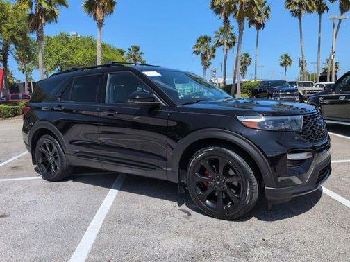 Black Metallic 2020 Ford Explorer ST