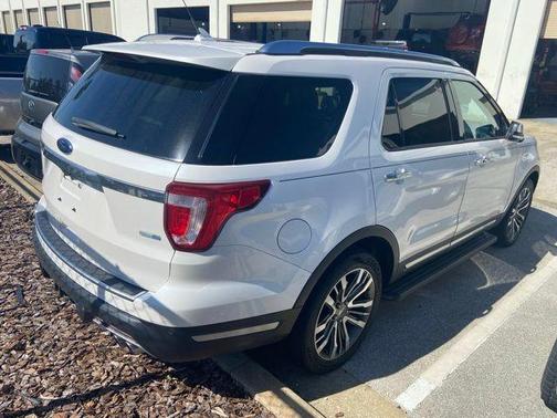 White Platinum Clearcoat Metallic 2018 Ford Explorer Platinum