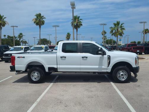 2025 Ford F-250