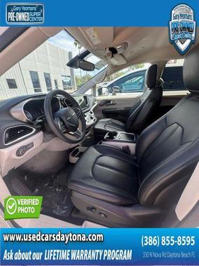 2024 Chrysler Pacifica Touring-L