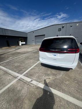 2024 Chrysler Pacifica Touring-L