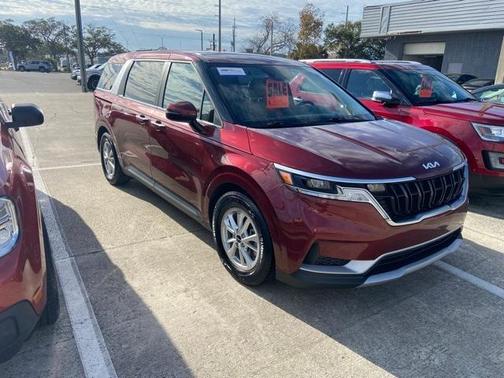 2024 Kia Carnival LX