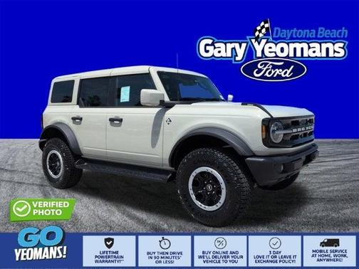 Desert Sand 2026 Ford Bronco Outer Banks