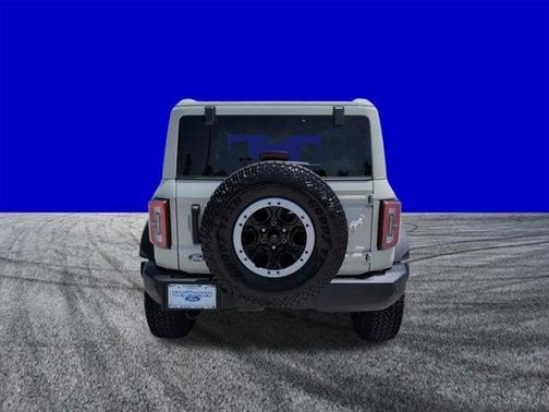 Desert Sand 2026 Ford Bronco Outer Banks