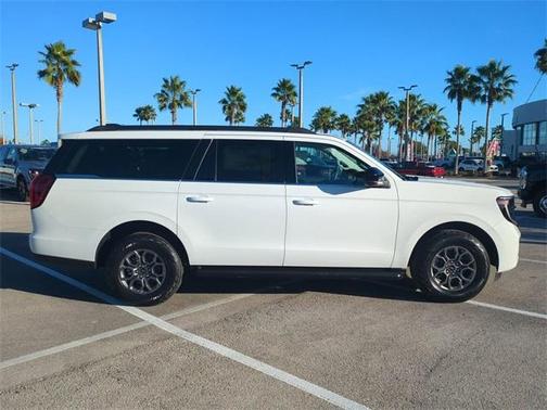 2026 Ford Expedition Max ACTIVE