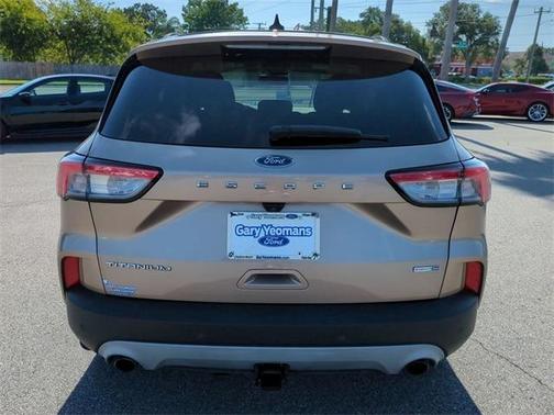 2020 Ford Escape Titanium
