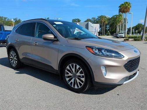 2020 Ford Escape Titanium