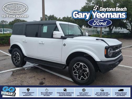 2025 Ford Bronco Outer Banks
