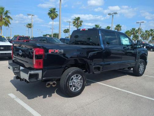 2025 Ford F-350 Lariat Super Duty