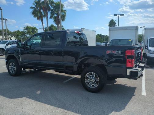 2025 Ford F-350 Lariat Super Duty