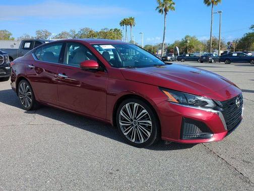 2023 Nissan Altima 2.5 SL