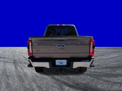 2023 Ford F-350 Lariat Super Duty