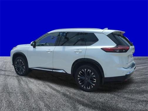 2024 Nissan Rogue Platinum