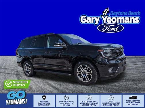 Black Metallic 2025 Ford Expedition Active