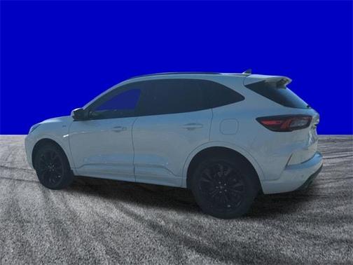 2023 Ford Escape ST-Line Elite