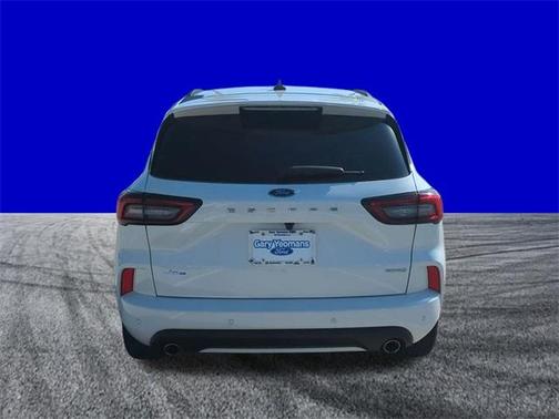 2023 Ford Escape ST-Line Elite